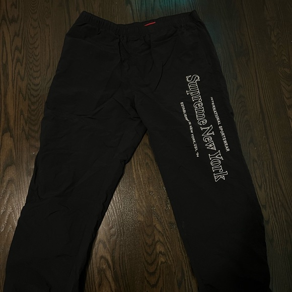 Supreme track pants - Picture 2 of 4